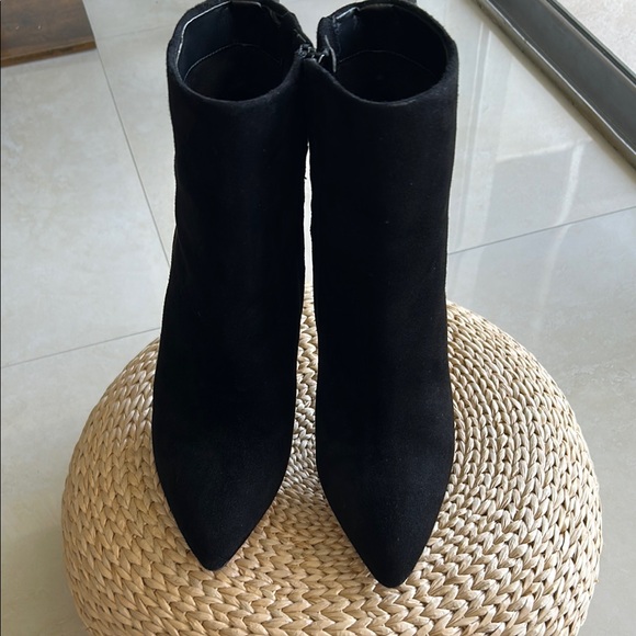 Sam Edelman Elegant Black Women's Ankle Boots - Picture 2 of 11